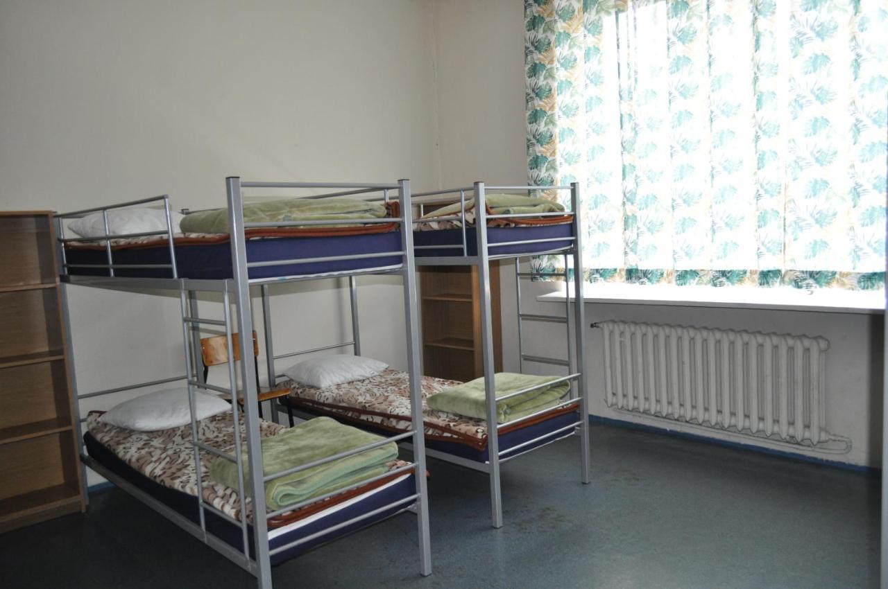 Sm Oleandry Hostel Krakow Bagian luar foto